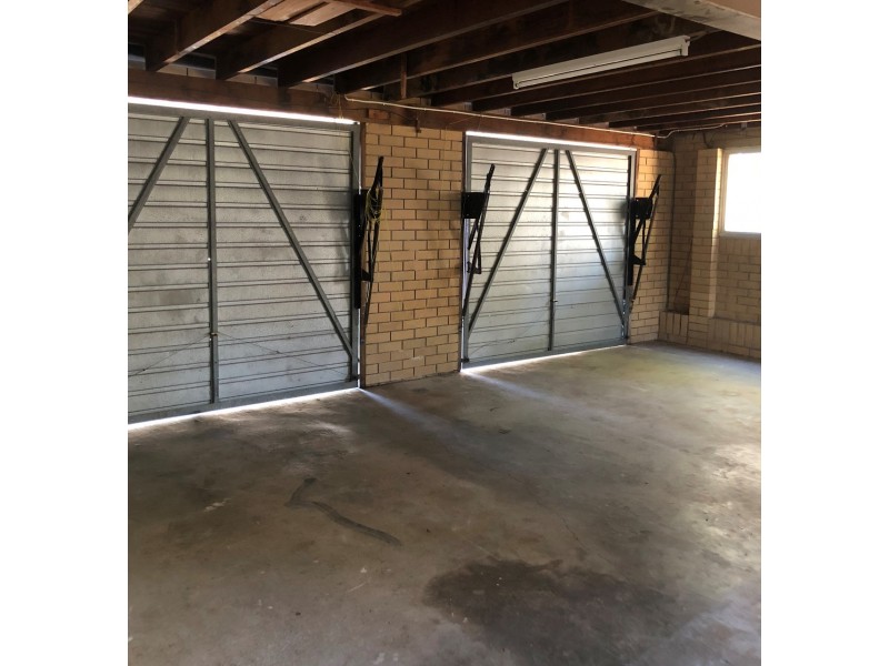 2 Moorabbin Drive, Carina QLD 4152