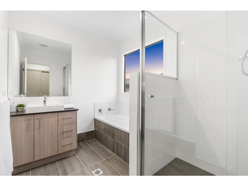 17 Hillgrove Street, Upper Mount Gravatt QLD 4122