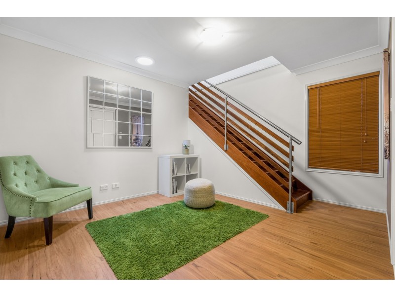 105 Hoff Street, Mount Gravatt East QLD 4122