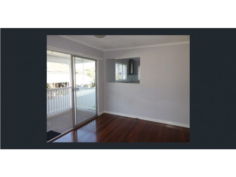 135 Wanda Road, Upper Mount Gravatt QLD 4122