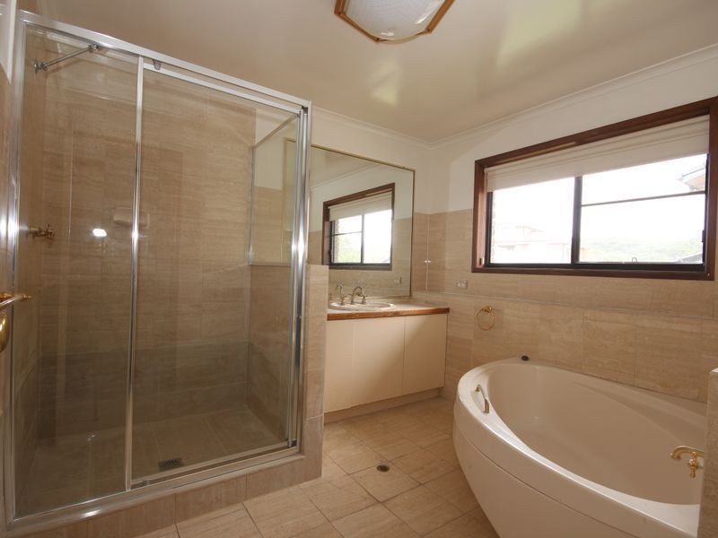 44 Kidwelly Street, Carindale QLD 4152