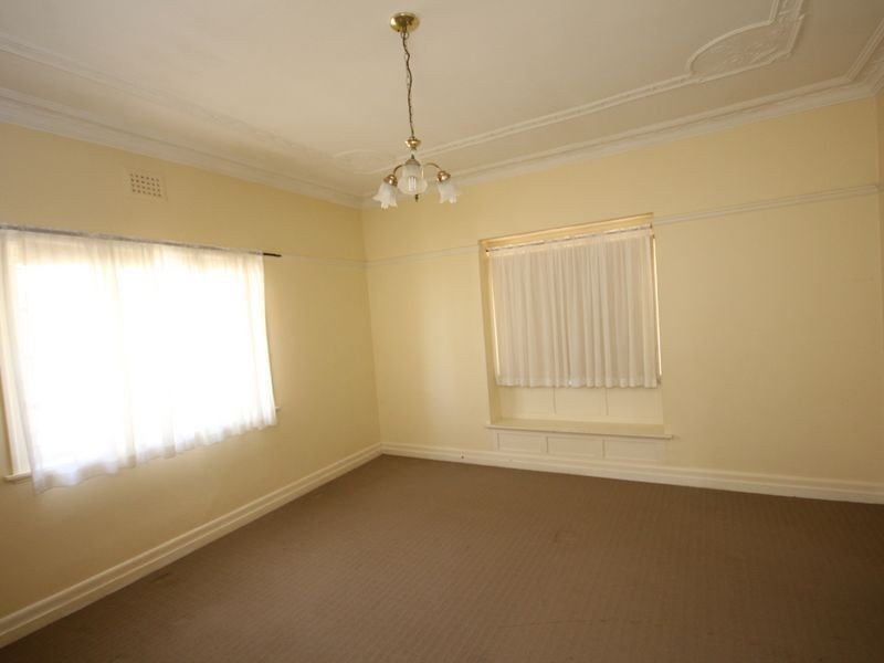 37 Percival Terrace, Holland Park QLD 4121