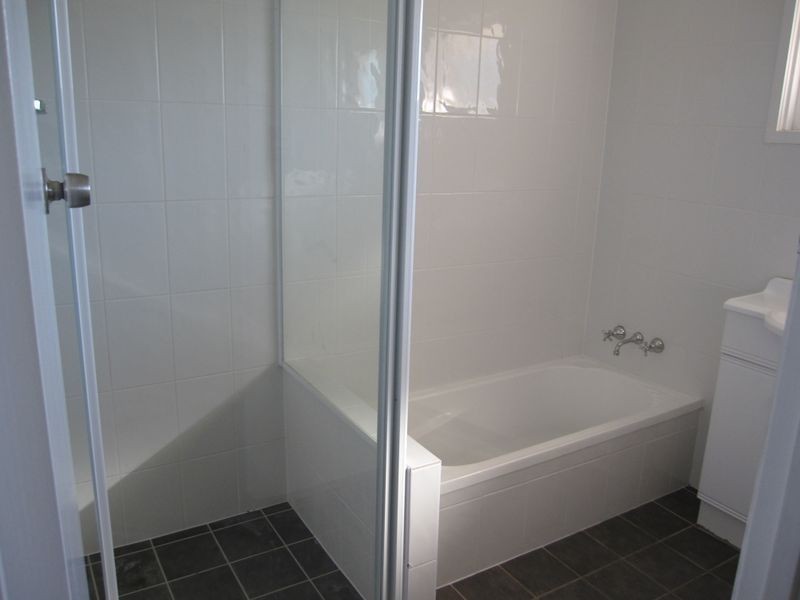 6 Mintern Street, Macgregor QLD 4109