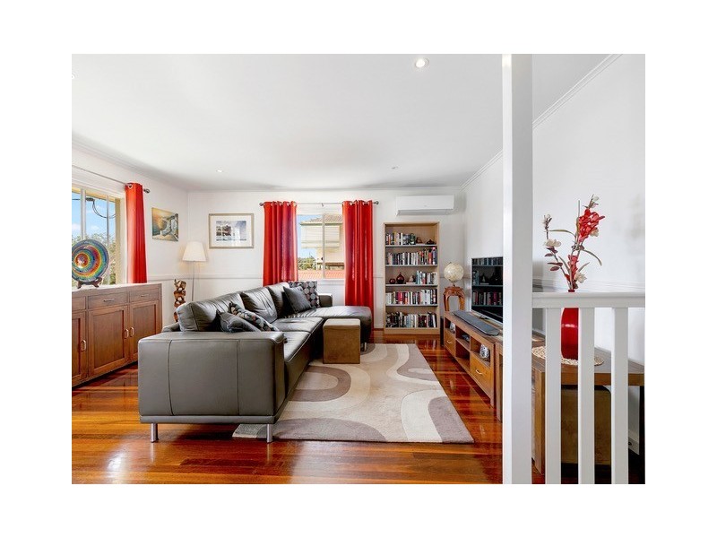 10 Arura Street, Mansfield QLD 4122