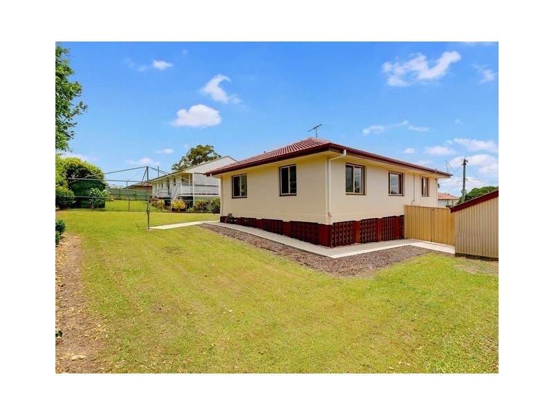 10 Arura Street, Mansfield QLD 4122