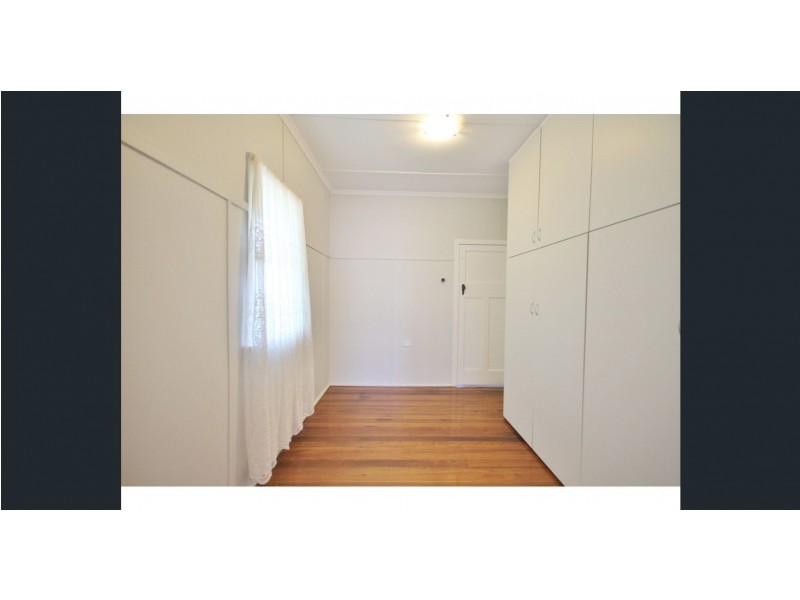 27 Flower Street, Woolloongabba QLD 4102