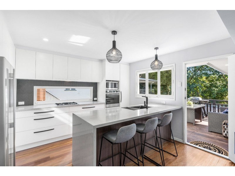 57 Mountain Street, Mount Gravatt QLD 4122