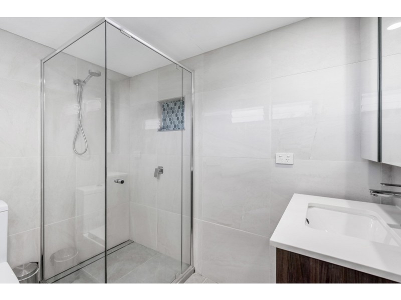 57 Mountain Street, Mount Gravatt QLD 4122