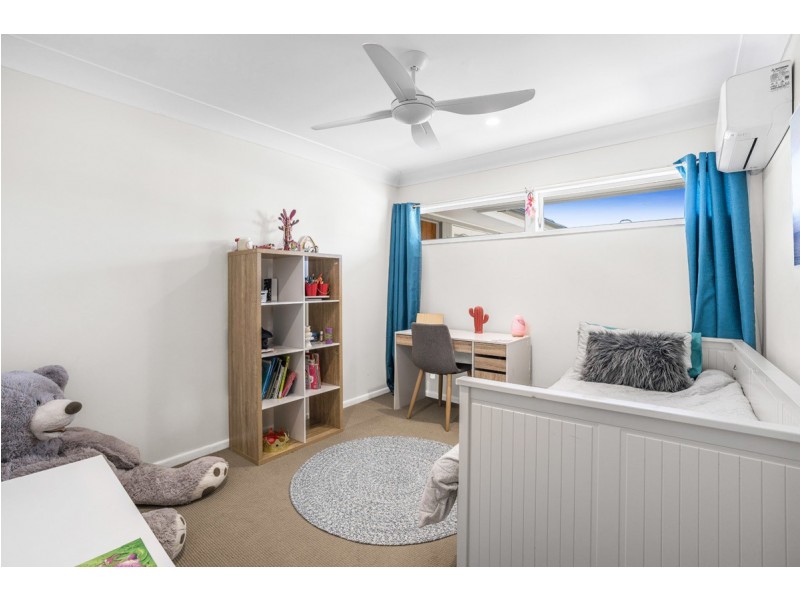 57 Mountain Street, Mount Gravatt QLD 4122