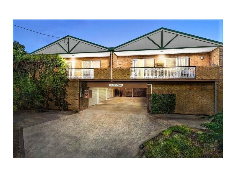 4/31 Victor Street, Holland Park QLD 4121