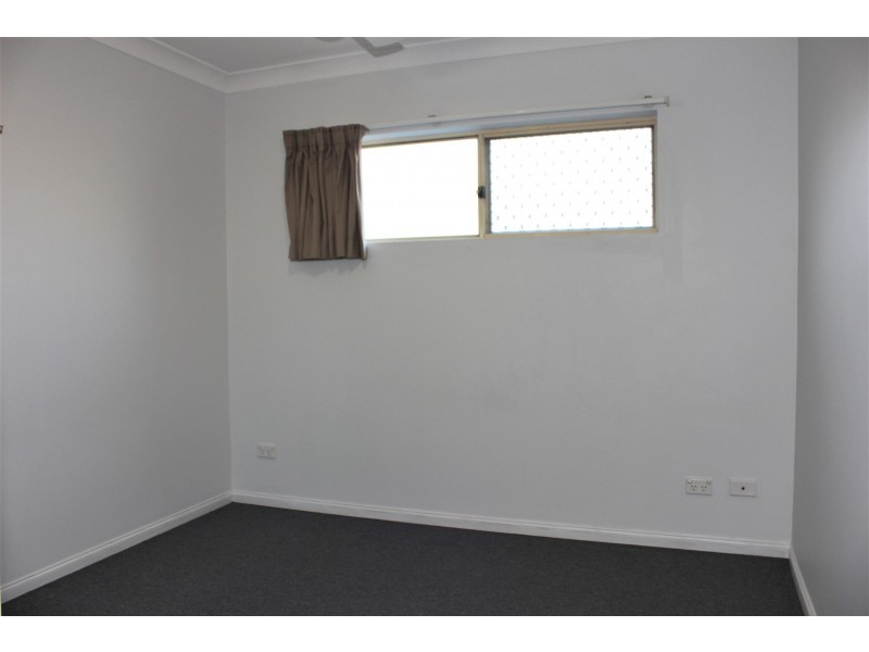 4/31 Victor Street, Holland Park QLD 4121