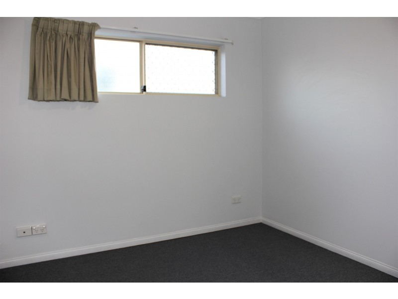 4/31 Victor Street, Holland Park QLD 4121