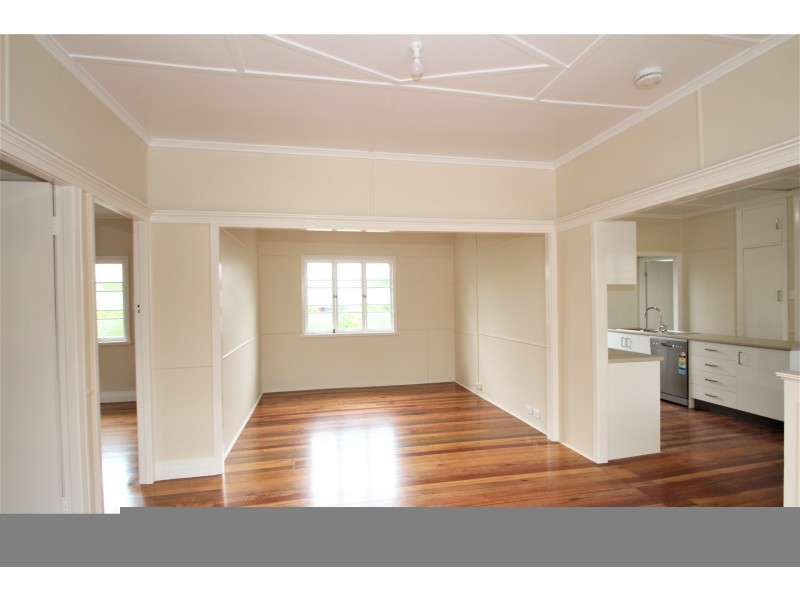 34 Hipwood Street, Norman Park QLD 4170