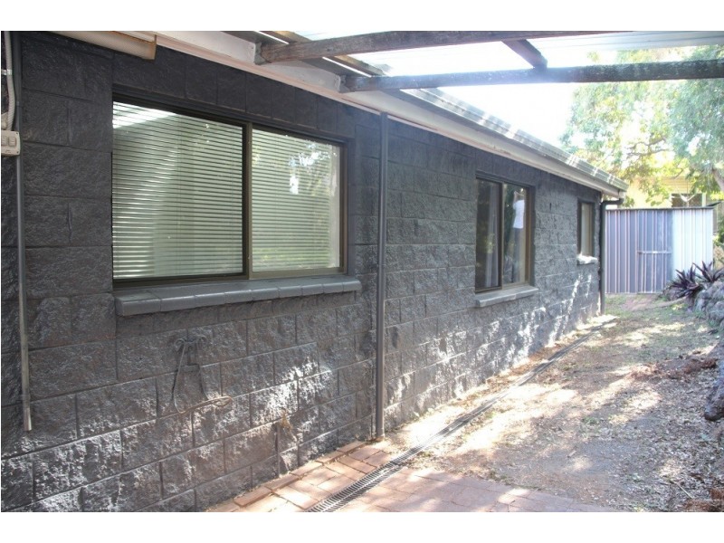 80 Pareena Crescent, Mansfield QLD 4122