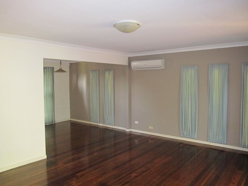 665 Creek Road, Mount Gravatt East QLD 4122