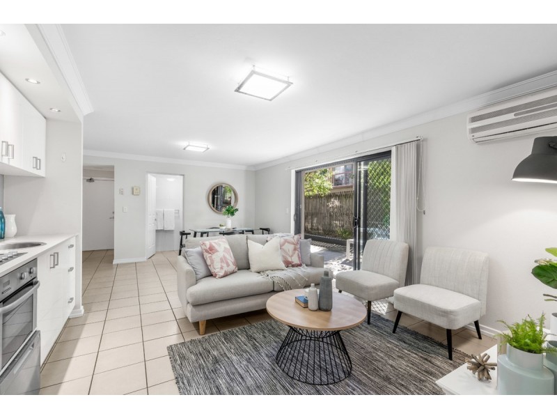2/204 Wellington Road, East Brisbane QLD 4169