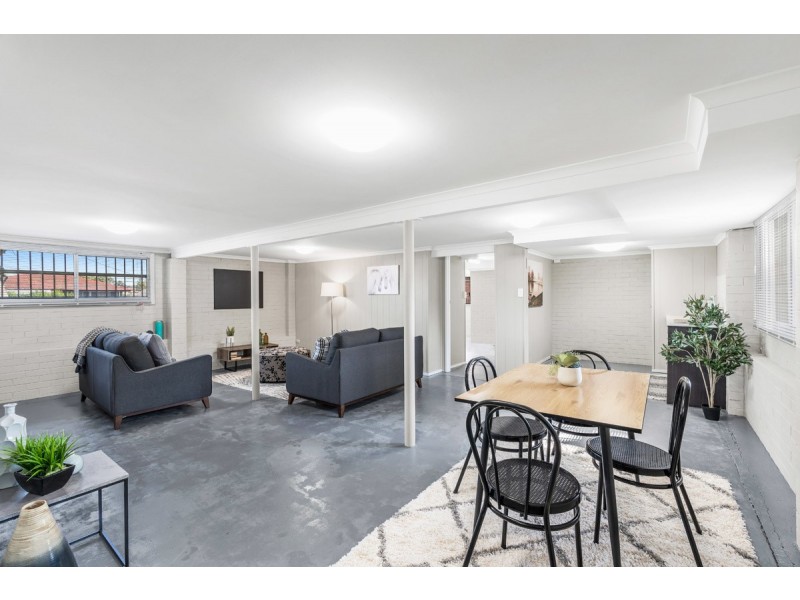 216 Broadwater Road, Mansfield QLD 4122