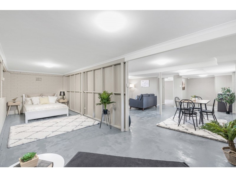 216 Broadwater Road, Mansfield QLD 4122