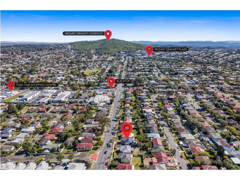 216 Broadwater Road, Mansfield QLD 4122