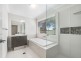 92 Oak Place, Mackenzie QLD 4156