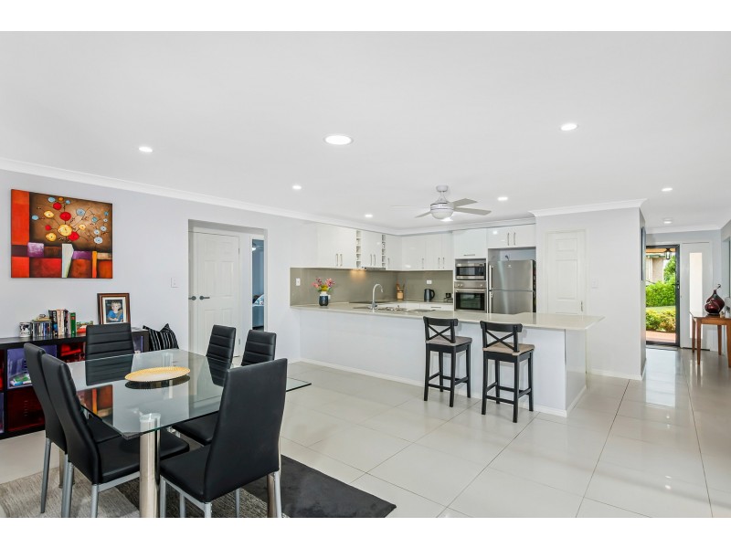 34 Fairmont Crescent, Underwood QLD 4119