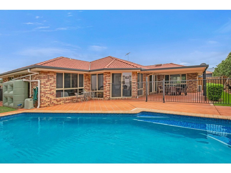 34 Fairmont Crescent, Underwood QLD 4119