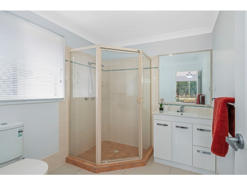 34 Fairmont Crescent, Underwood QLD 4119