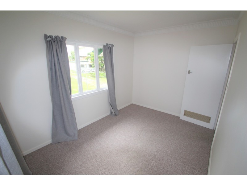 11 Lutzow Street, Tarragindi QLD 4121