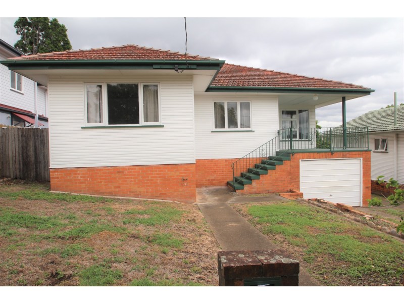 11 Lutzow Street, Tarragindi QLD 4121