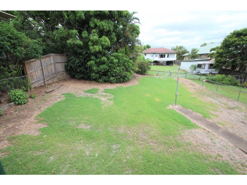 11 Lutzow Street, Tarragindi QLD 4121