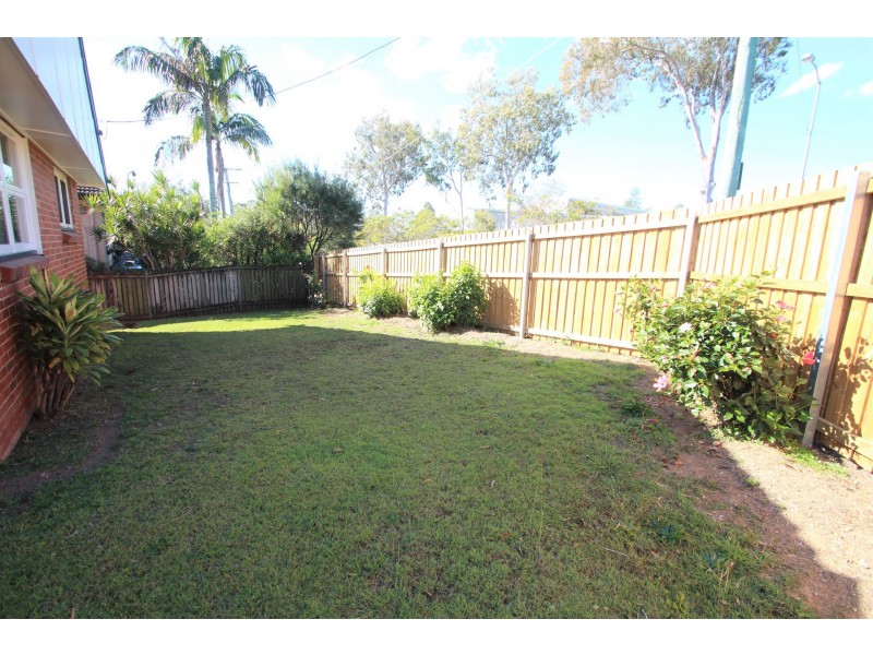 1 Enfield Street, Mount Gravatt East QLD 4122