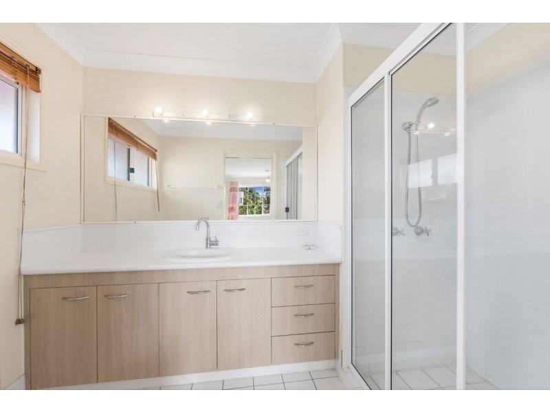 3 Somerset Place, Parkinson QLD 4115