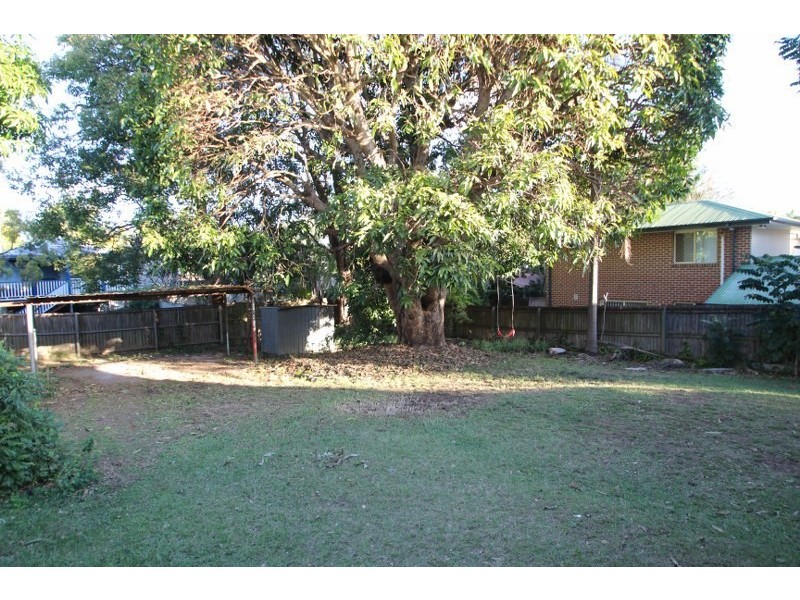 37 Gordon Parade, Mount Gravatt East QLD 4122