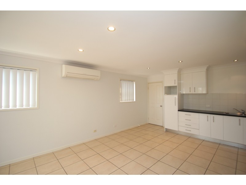 8/74 Creek Road, Mount Gravatt East QLD 4122