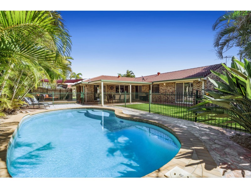 14 Weranga Place, Parkinson QLD 4115