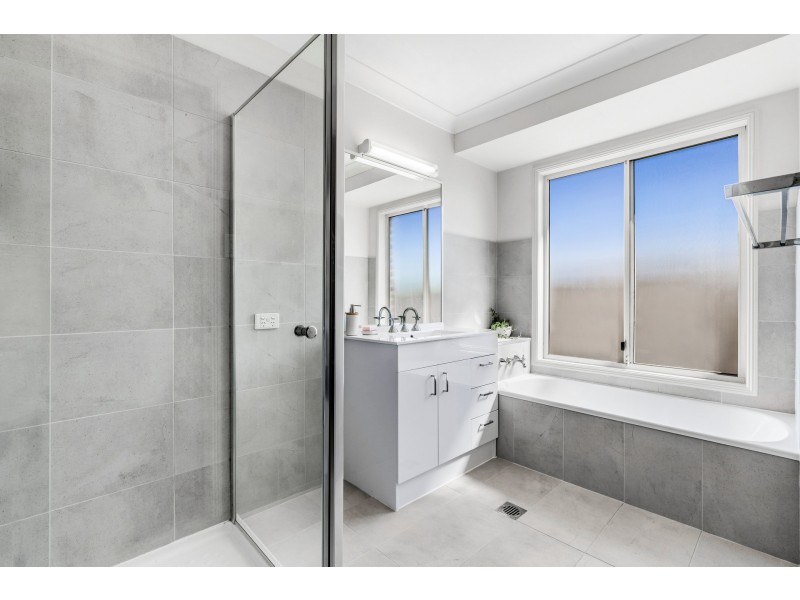 14 Weranga Place, Parkinson QLD 4115