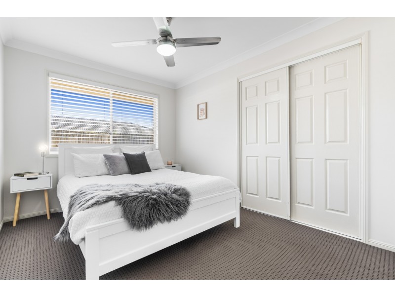 14 Weranga Place, Parkinson QLD 4115