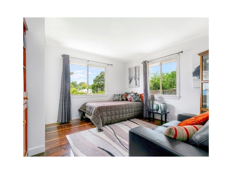 10 Arura Street, Mansfield QLD 4122