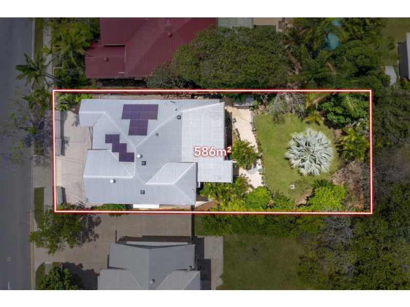 7 Holland Road, Holland Park QLD 4121