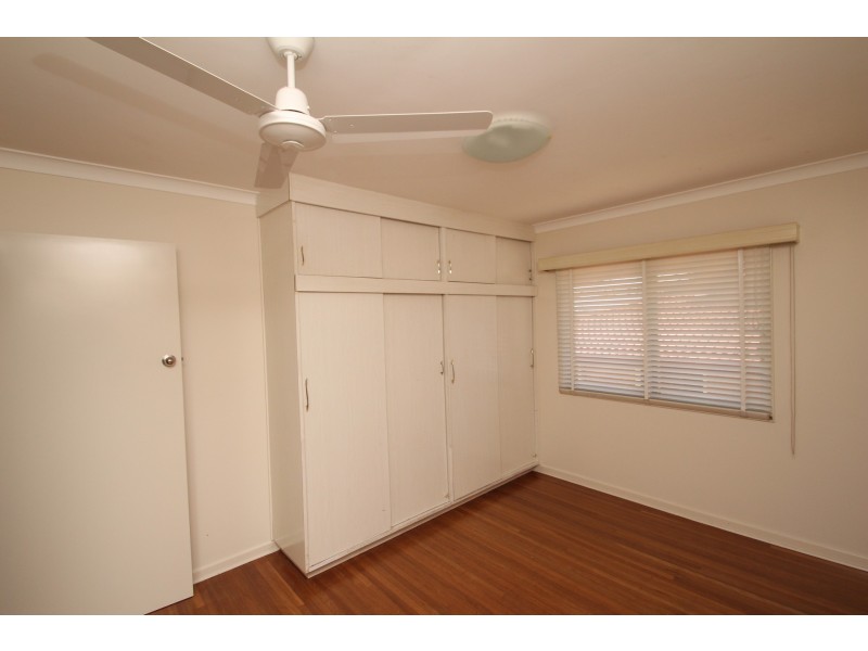 4 Balloch Street, Wishart QLD 4122