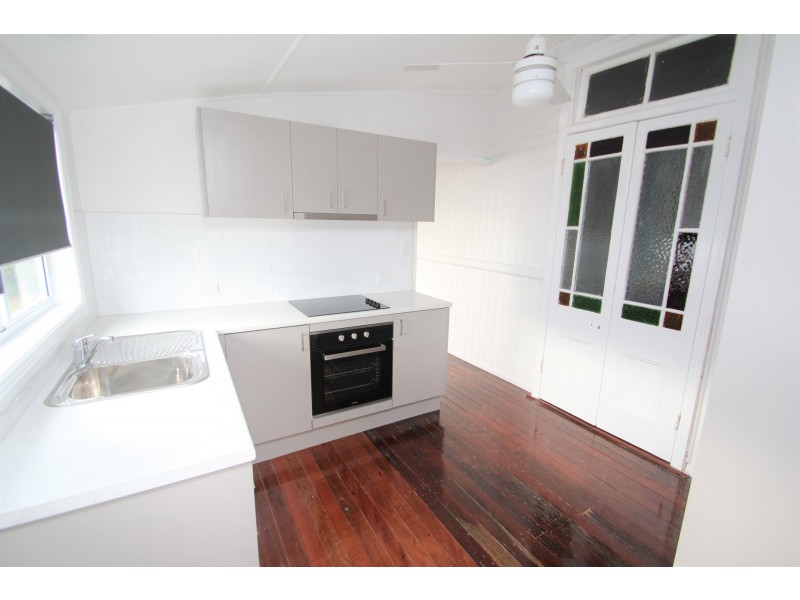 2/26 Hanworth Street, East Brisbane QLD 4169