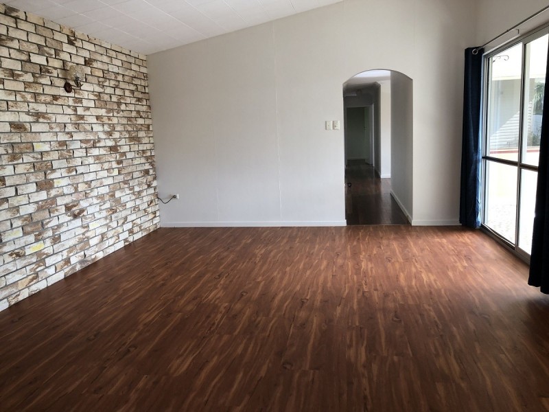 1 Kildare Street, Carina Heights QLD 4152