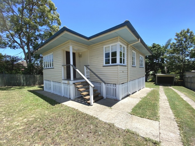 23 Layard Street, Holland Park West QLD 4121