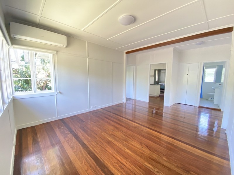 23 Layard Street, Holland Park West QLD 4121