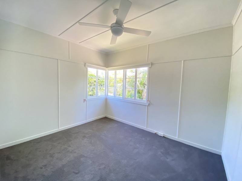 23 Layard Street, Holland Park West QLD 4121