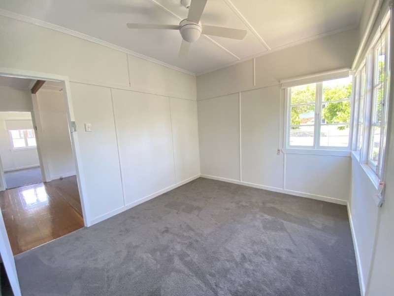 23 Layard Street, Holland Park West QLD 4121