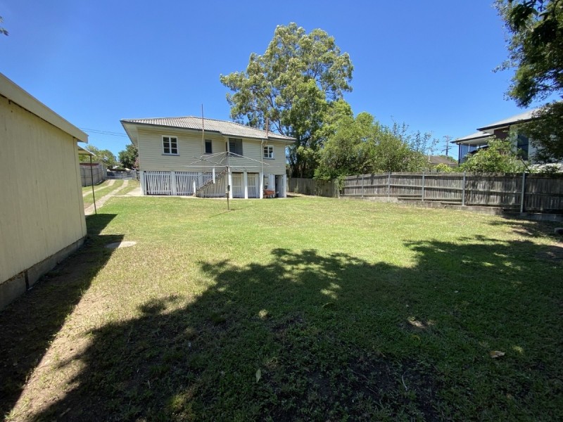 23 Layard Street, Holland Park West QLD 4121