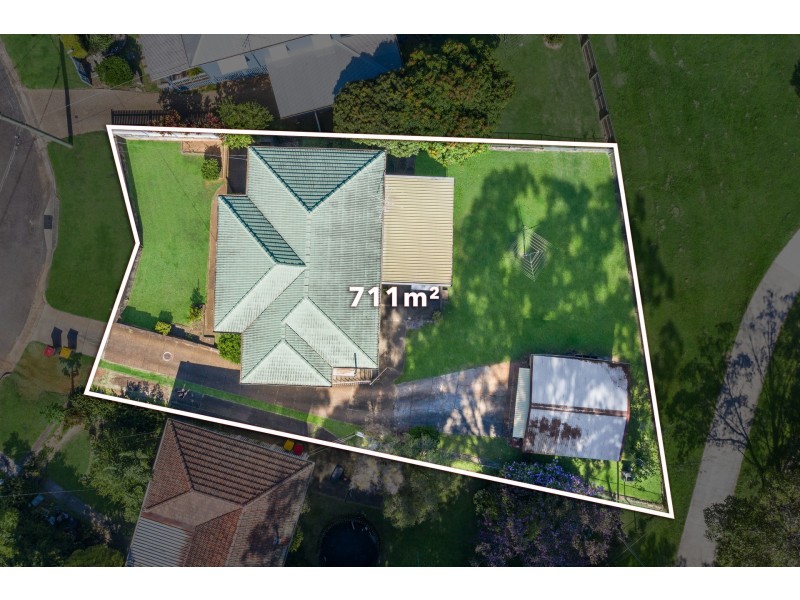 19 Balis Street, Holland Park West QLD 4121