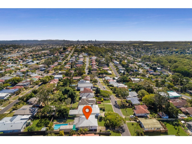 110 Hoff Street, Mount Gravatt East QLD 4122