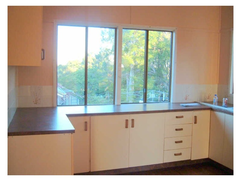 42 Mapleton Street, Mount Gravatt East QLD 4122